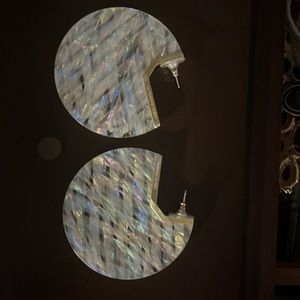 Kendra Scott Kai earrings